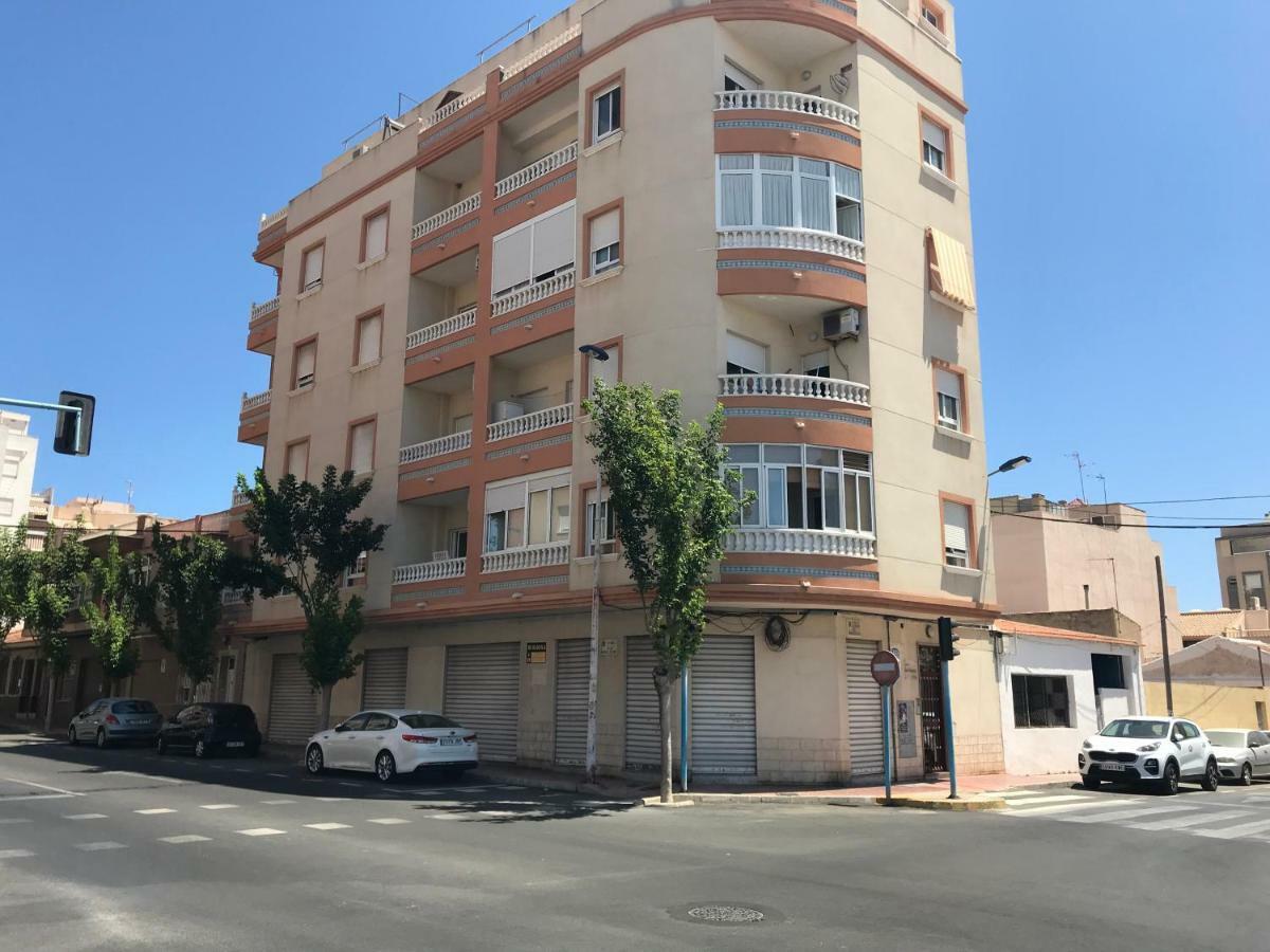 Homely Apartments Las Salinas Torrevieja Ngoại thất bức ảnh